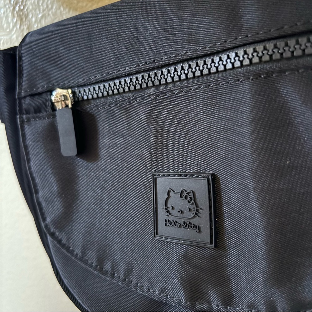 NWOT Hello Kitty Black Crossbody Bag